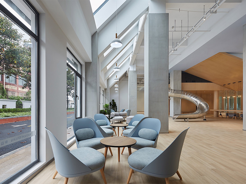 上海佘山常菁藤國際幼兒園裝修設計案例