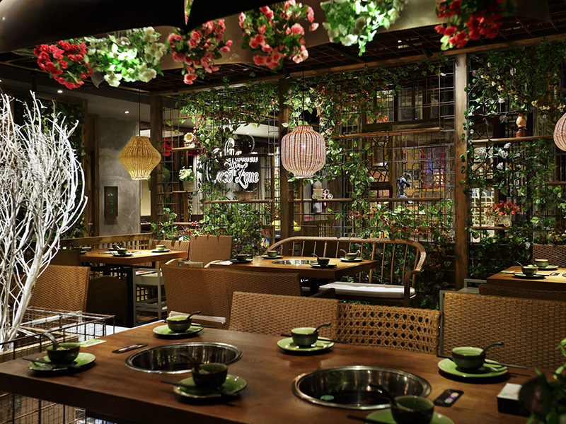 杭州花園餐廳火鍋店裝修設(shè)計(jì)案例