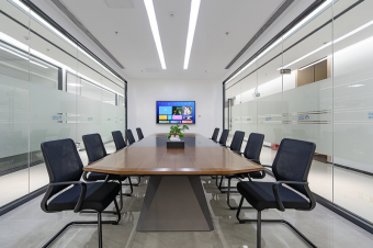 融合科技：如何利用智能辦公設計提升現(xiàn)代辦公