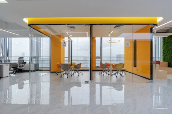 辦公室裝修中的“隔斷設計”技巧：用靈活隔斷