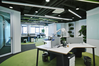 如何設(shè)計符合現(xiàn)代企業(yè)需求的多功能辦公室空間